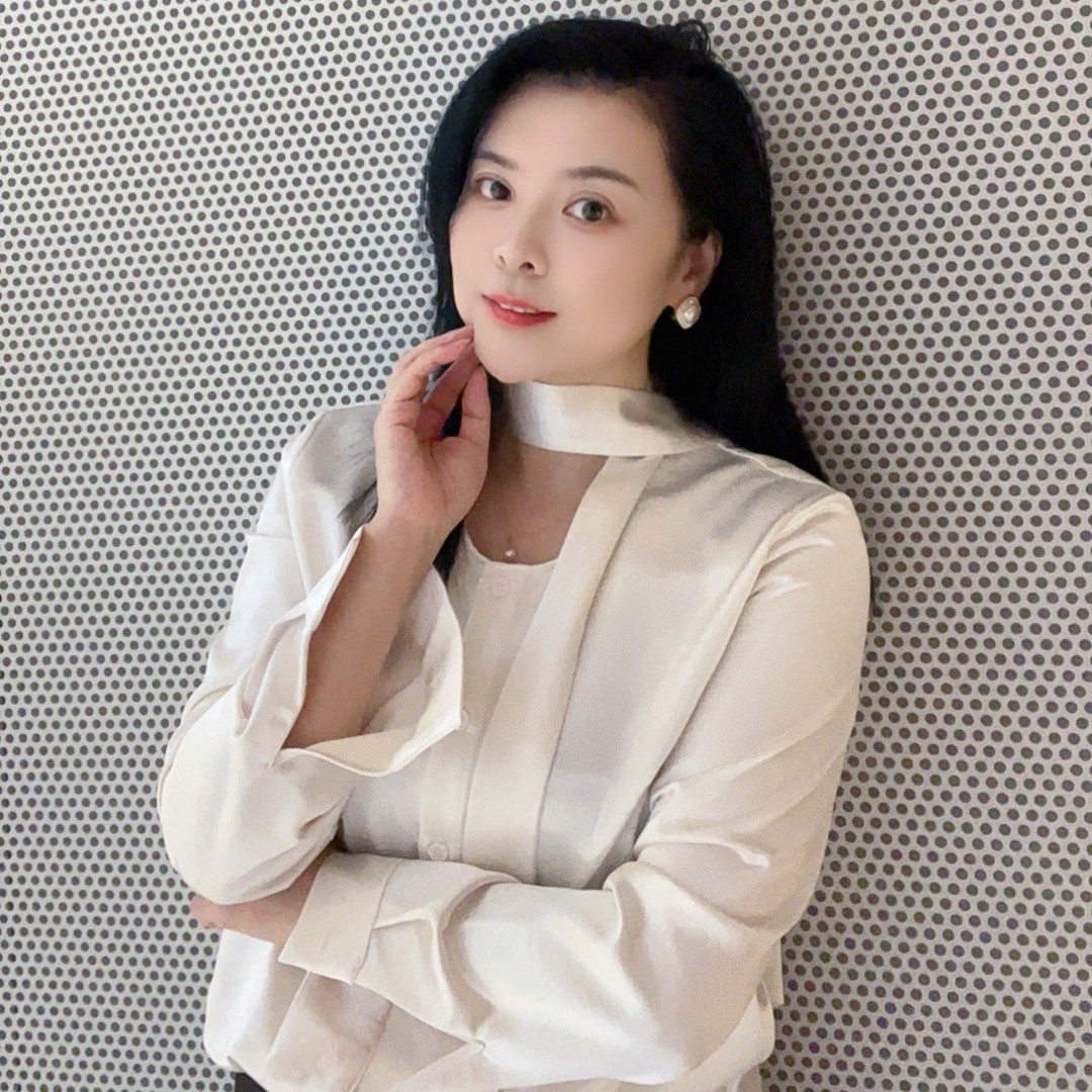 早秋新款白色V领飘带设计感小众中长款衬衫女装