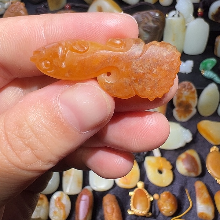 未镶嵌和田玉车挂