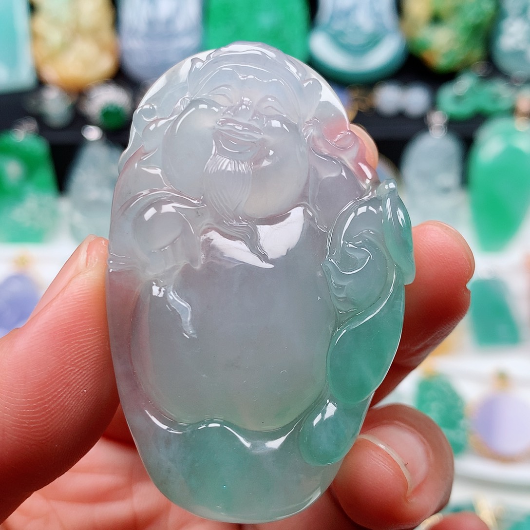 翡翠颈饰未镶嵌财神