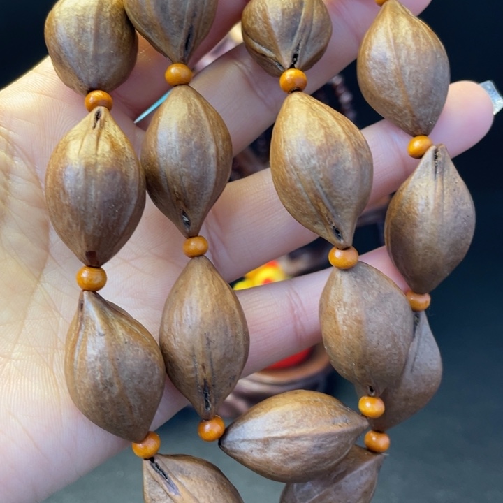 橄榄核手串/手链c b ch v jv j j j j