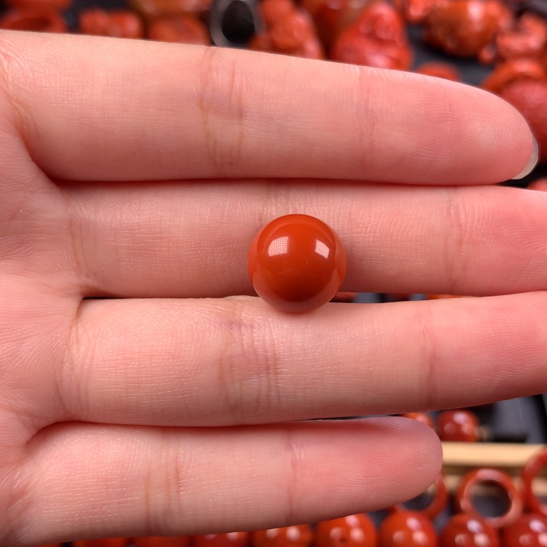 未镶嵌圆珠12.4mm南红玛瑙