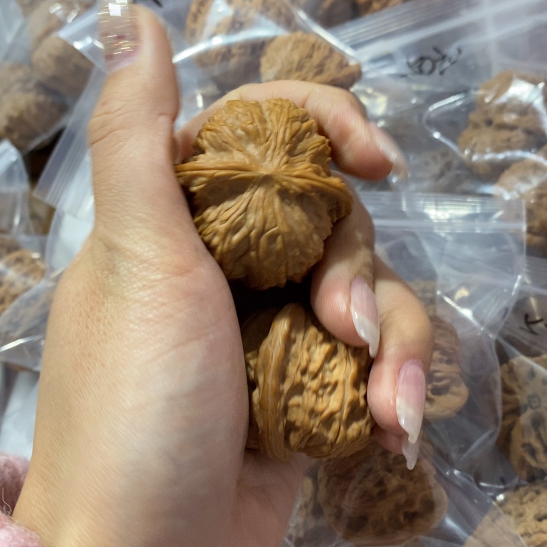 猴头核桃吊坠新*.磨盘125