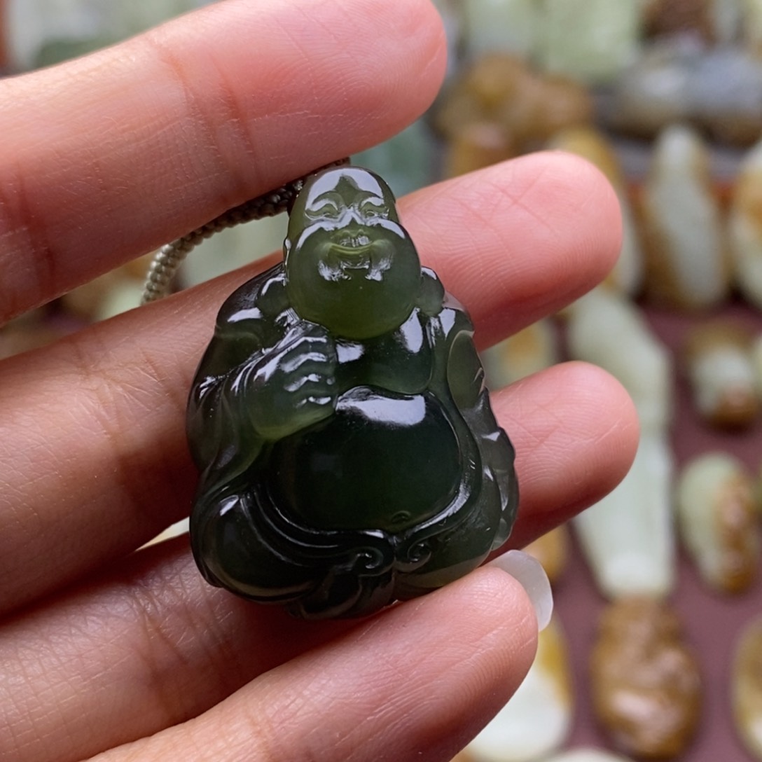 和田玉（糖玉）未镶嵌颈饰
