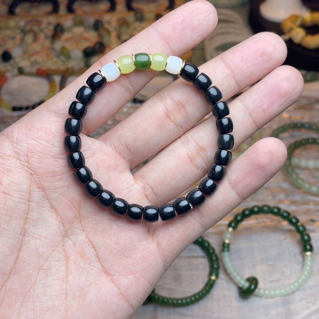 泽***北和田玉未镶嵌手链