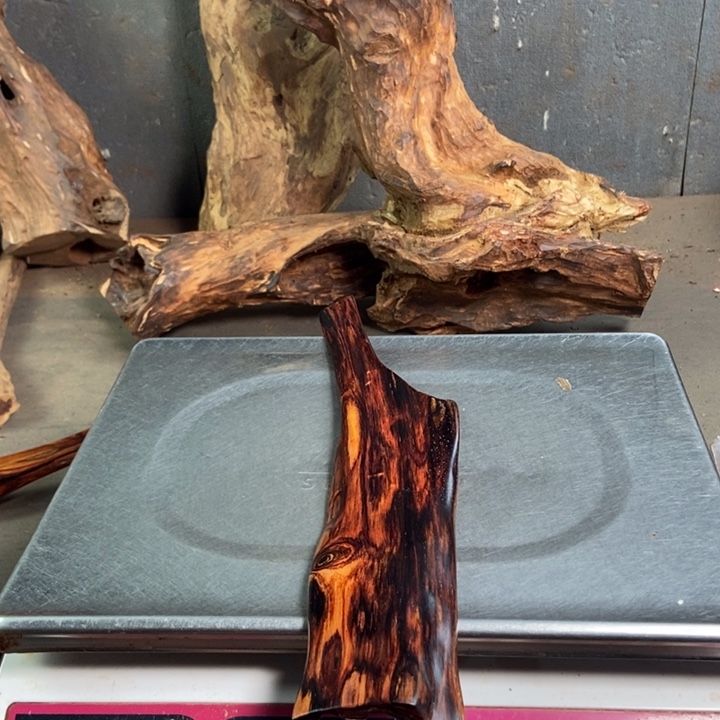 用***巡黄花梨/降香黄檀海南黄花梨