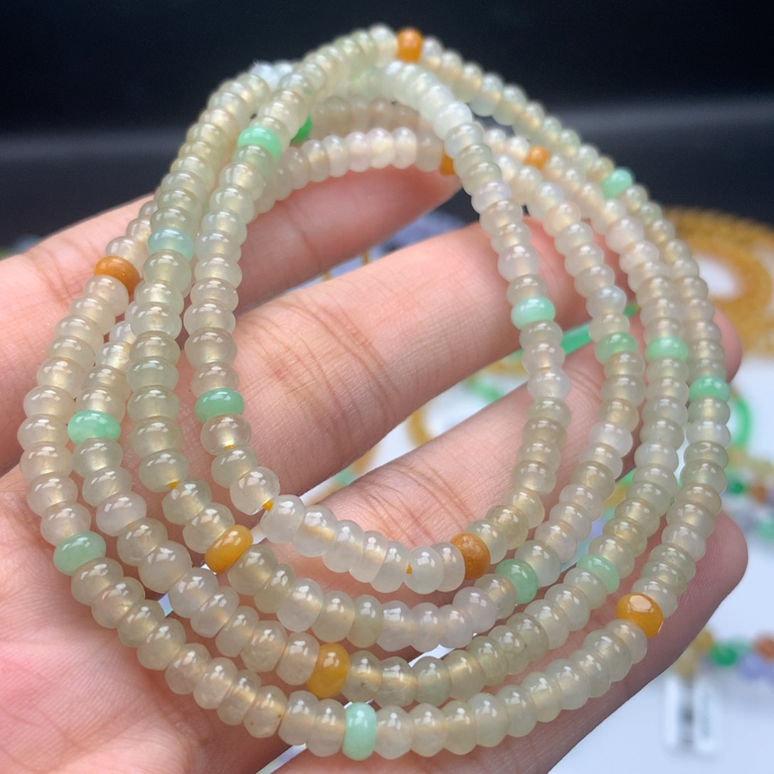 翡翠手链未镶嵌卡