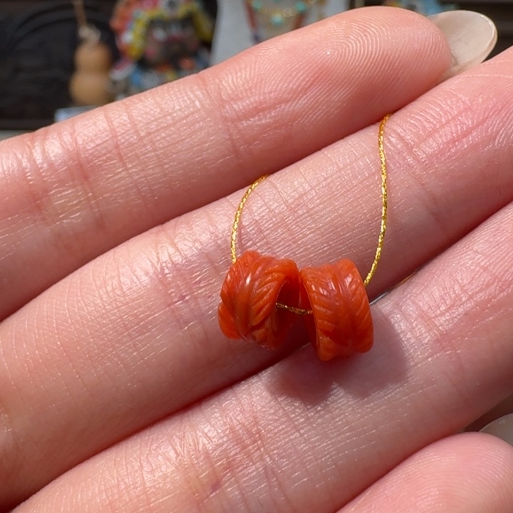 南红玛瑙未镶嵌羽毛珠子