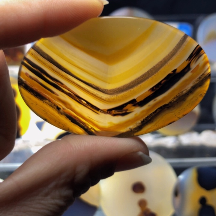 合金玛瑙/玉髓珠宝奇石77