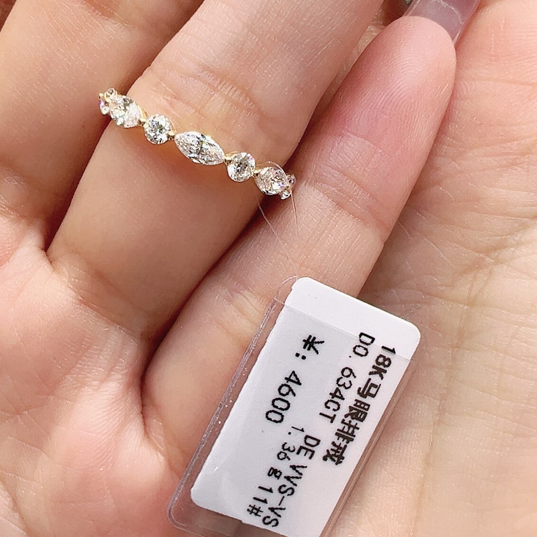 实验室培育钻石18K金镶嵌0.634ct K黄马眼形排戒11号圈口