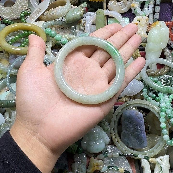 登***登翡翠未镶嵌手镯8888888888