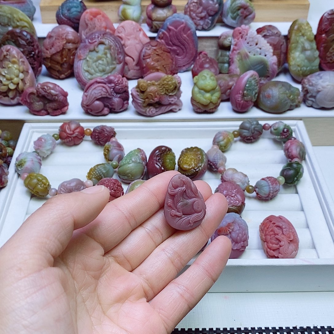 玛瑙/玉髓盐源玛瑙未镶嵌