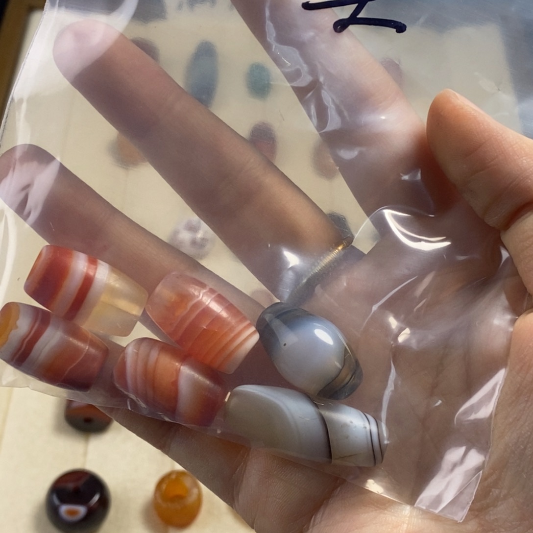 子***墨玛瑙/玉髓未镶嵌颈饰