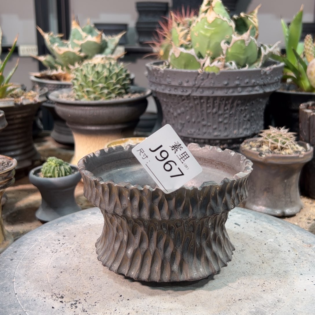 景德镇素里手工内口13高8瑕疵