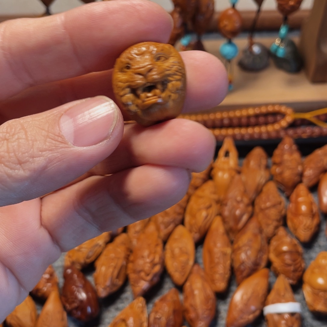 橄榄核手串/手链生肖虎8888