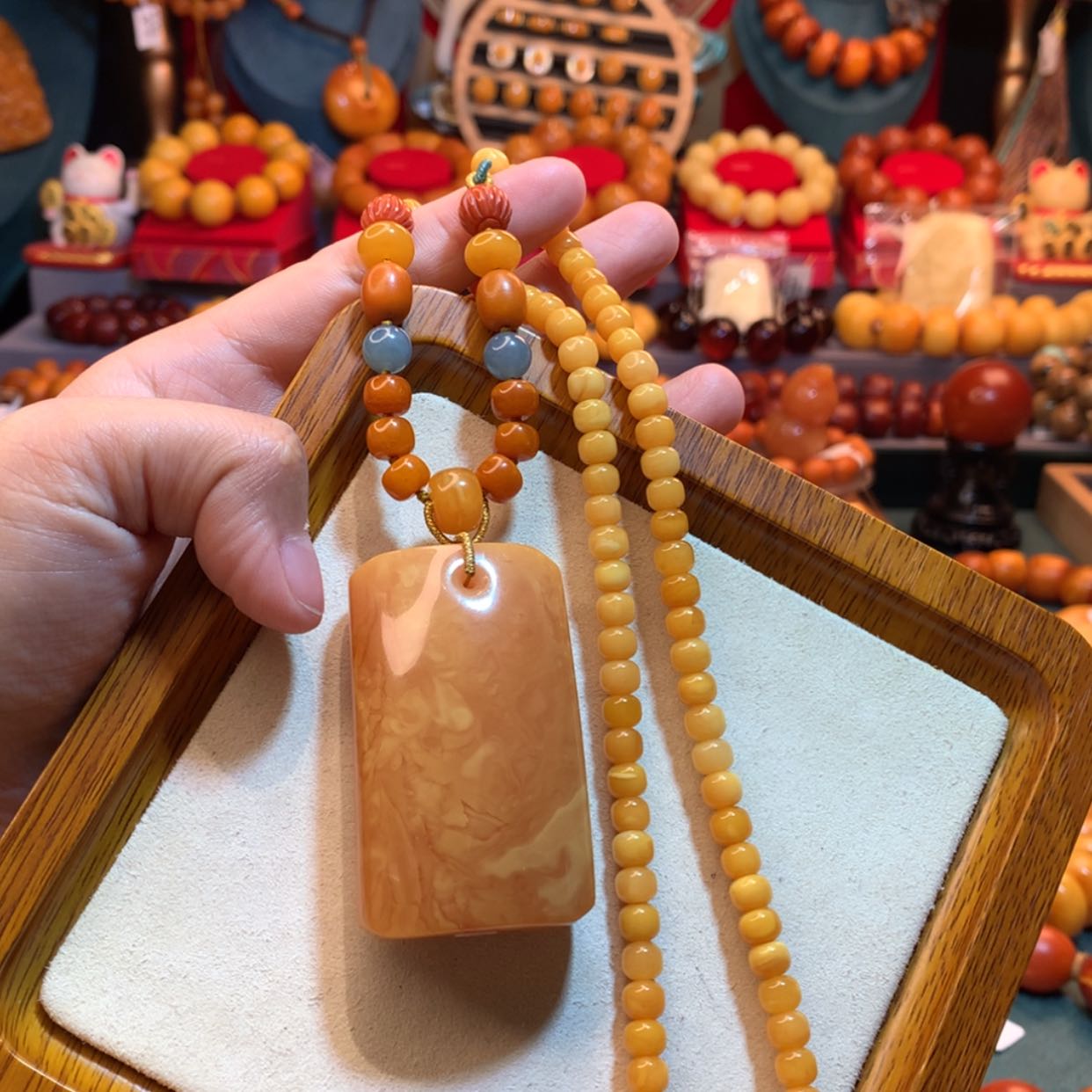 【闪购商品】蜜蜡吊坠(赠链)未镶嵌蜜蜡吊坠