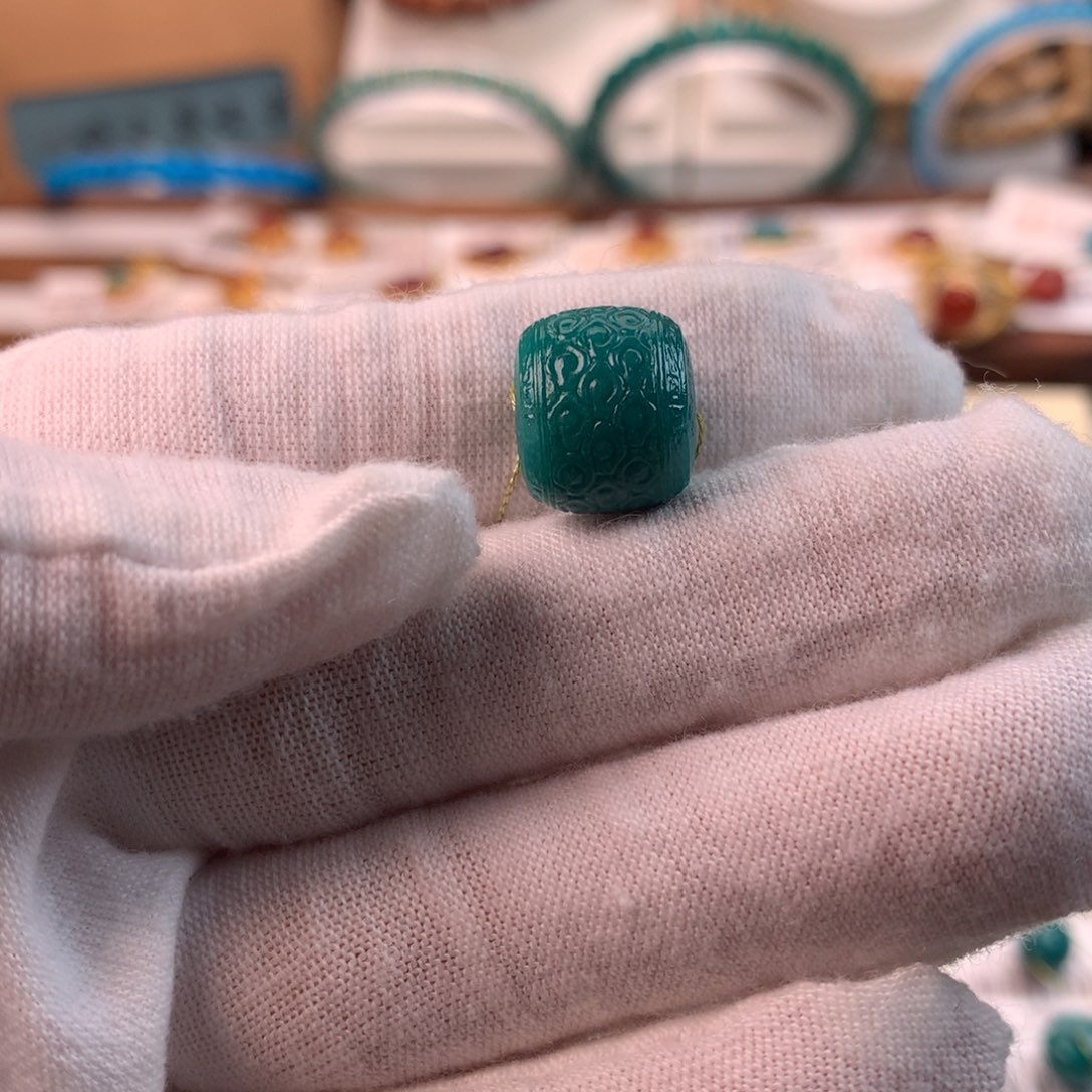 绿松石未镶嵌配饰凡