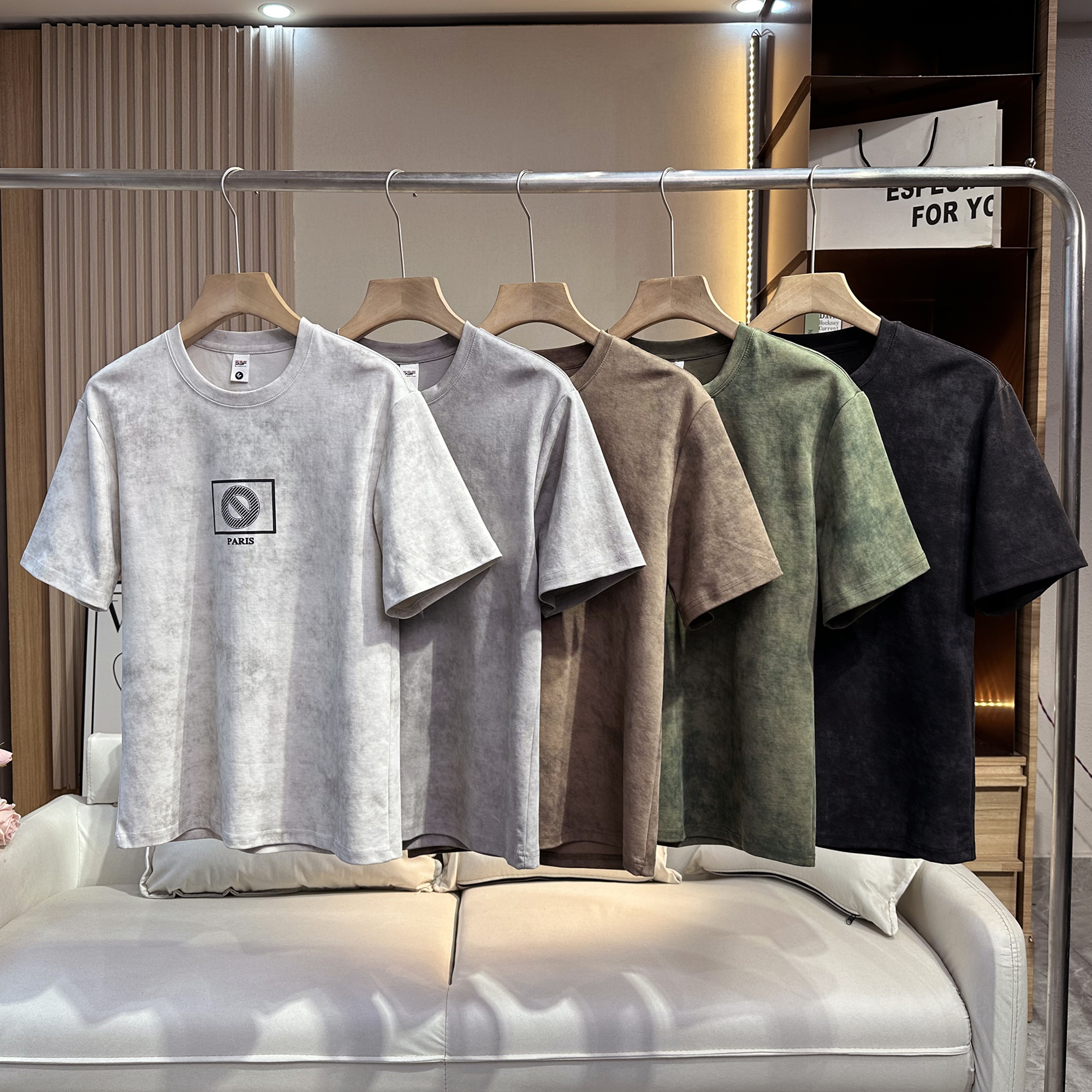 夏季短袖美式休闲刺绣钉珠T恤几何常规烫钻修身型后背图案潮流T恤