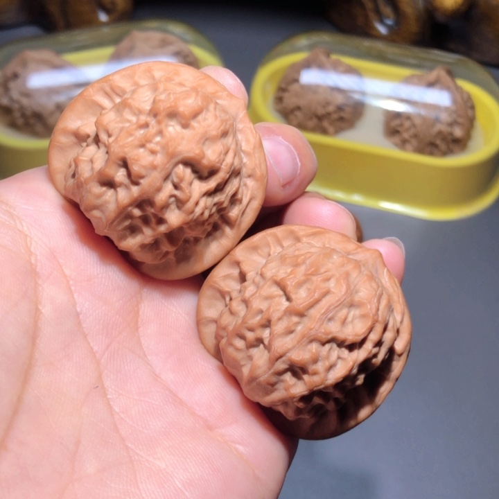 文玩核桃把件39.5瓷娃娃