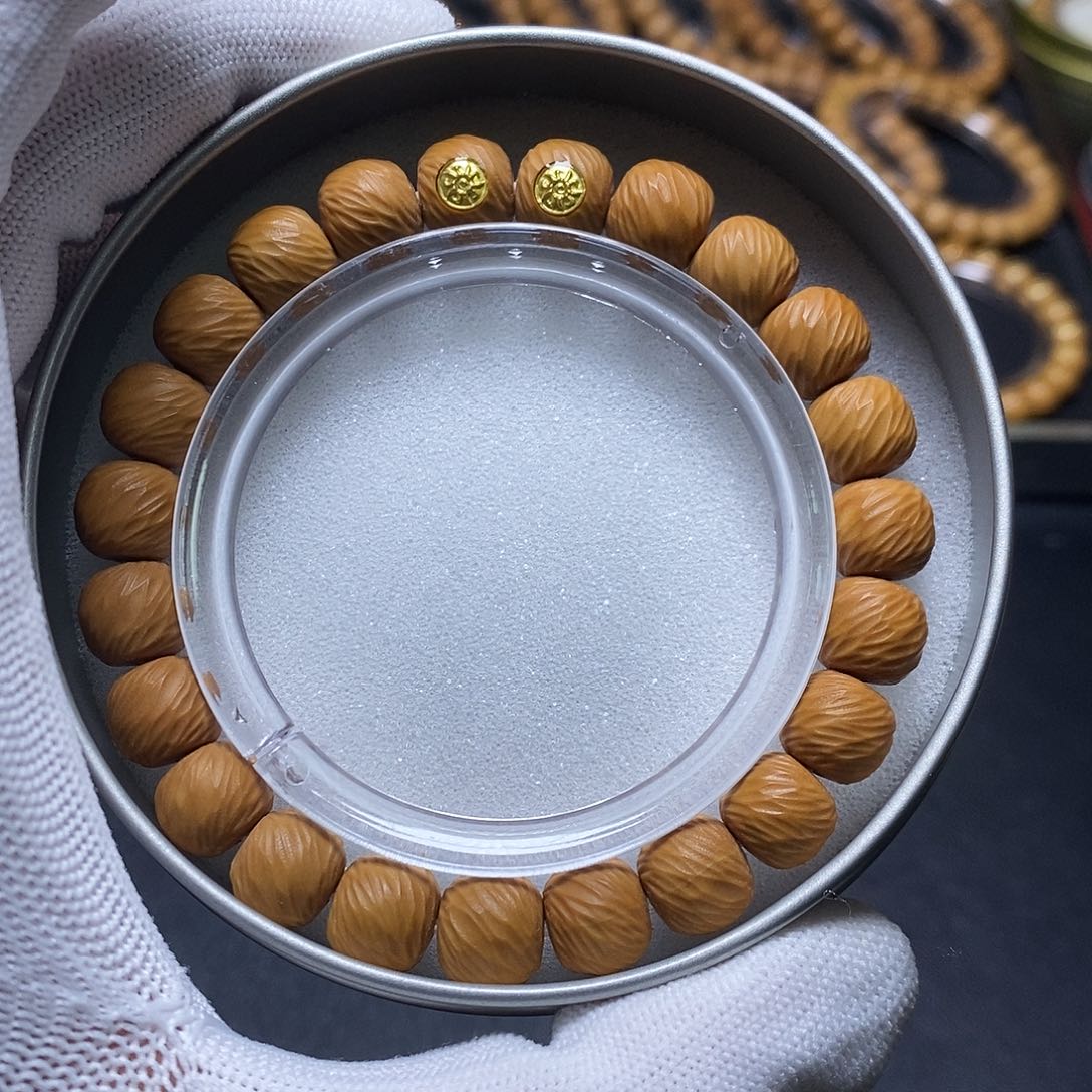 猴头核桃手串18k双标千刃云锦 10左右 全品 21号