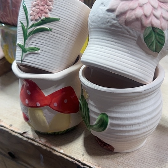 有孔！！有问题问客服，满9元包邮