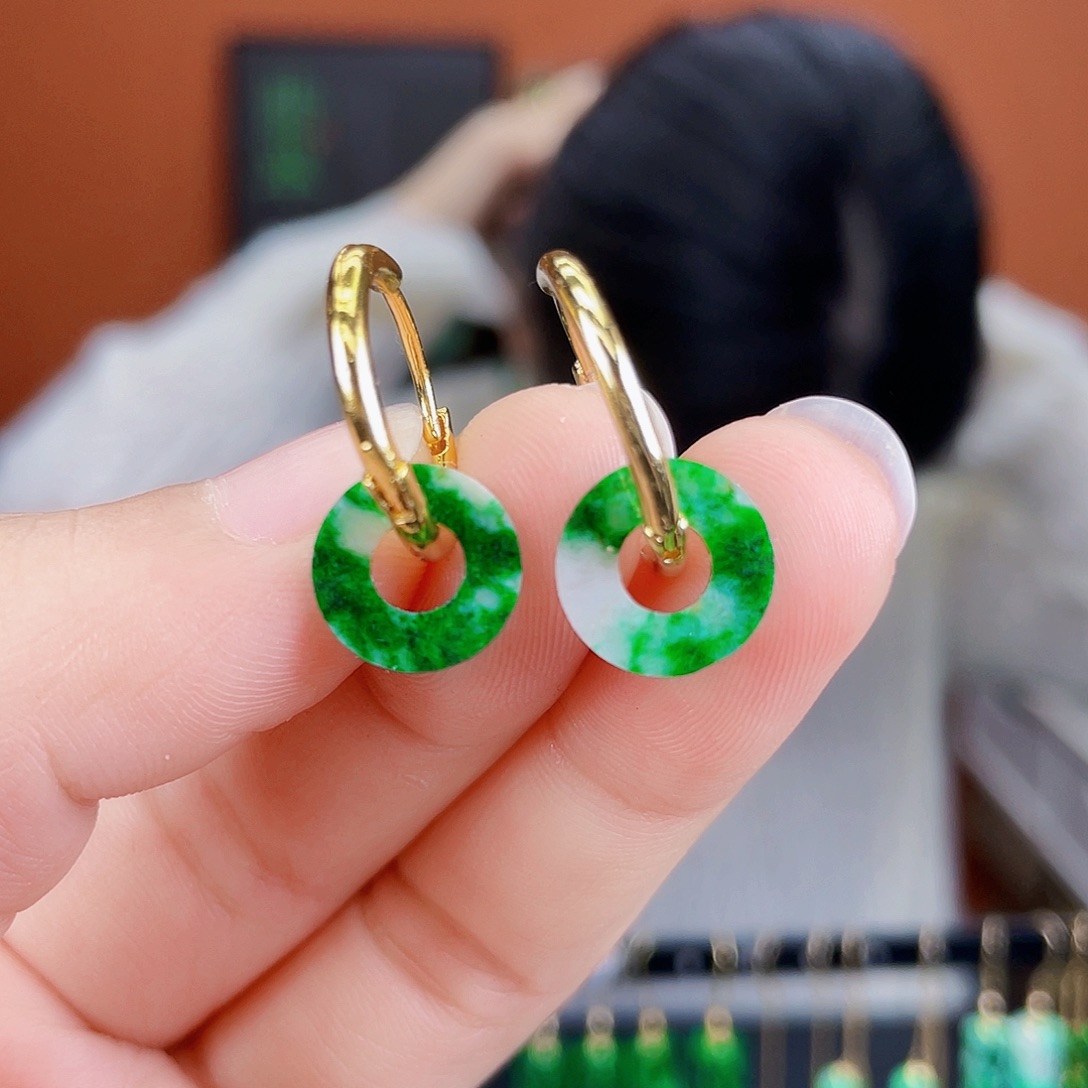 翡翠未镶嵌耳饰饰品