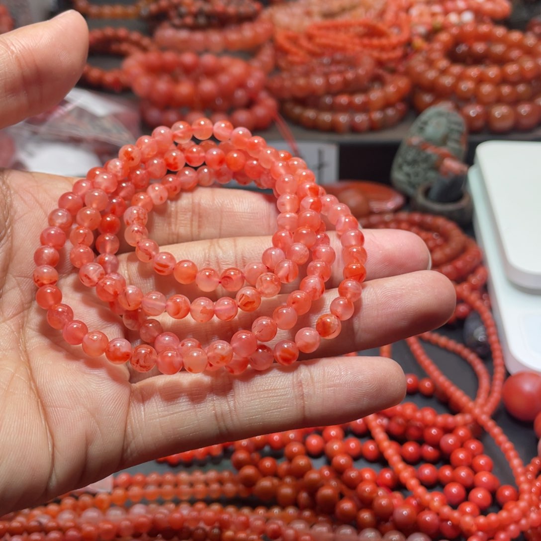 南红玛瑙手链未镶嵌