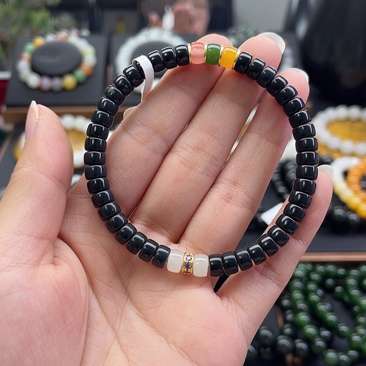 和田玉未镶嵌手链