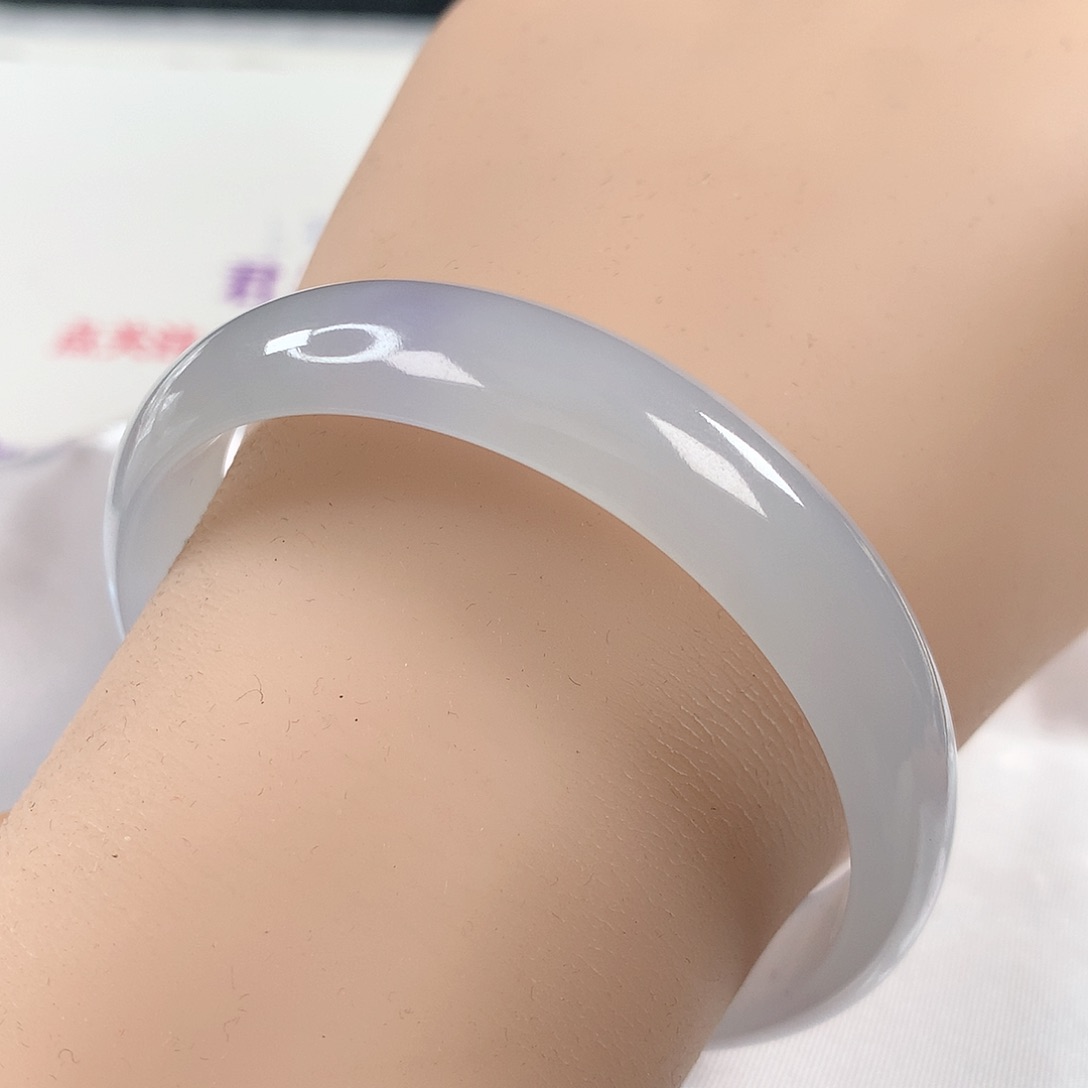 翡翠手镯未镶嵌 正圈①①①