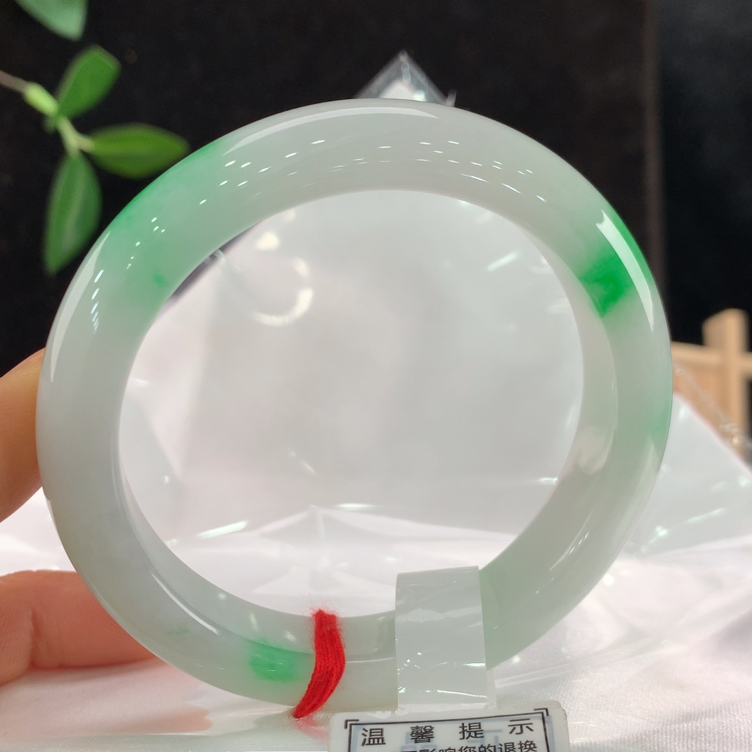 翡翠手镯未镶嵌111-2416