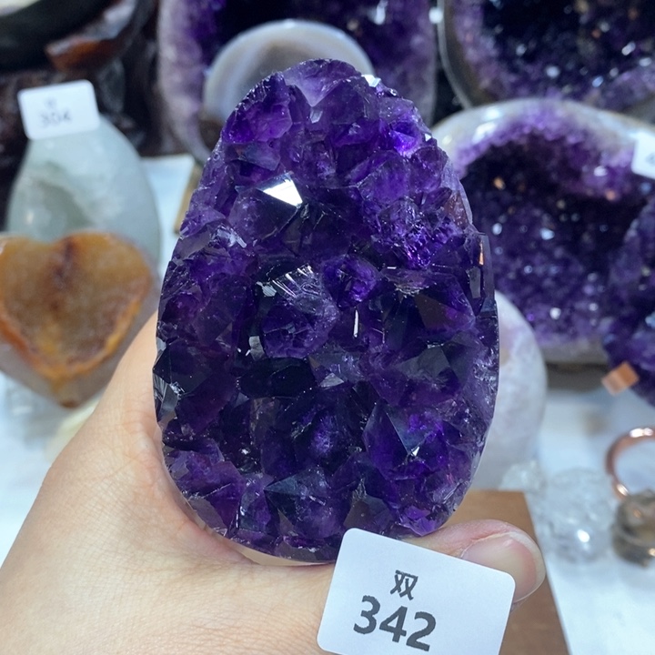 水晶大型摆件（非配饰）未镶嵌