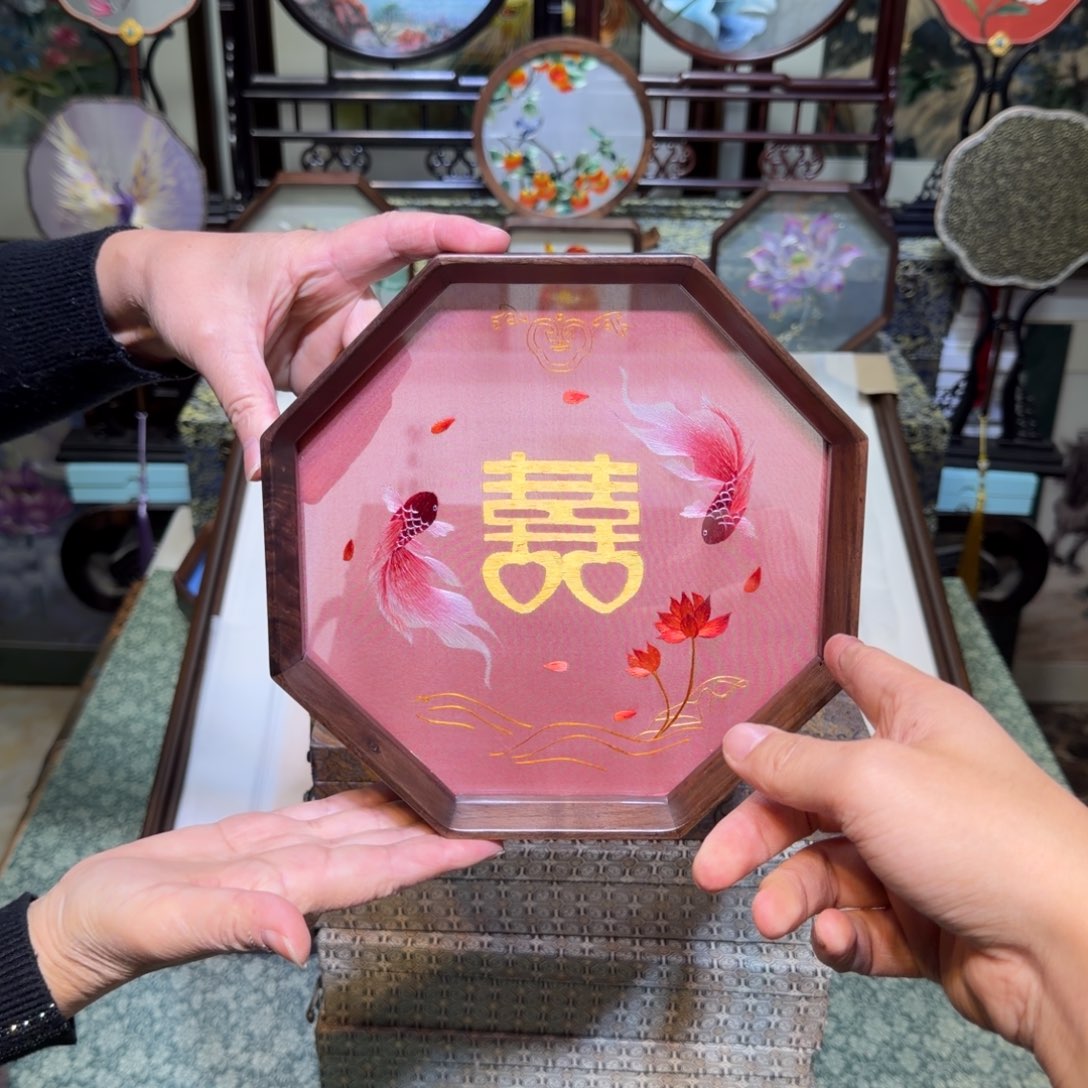 刺绣手工苏绣工艺制作技艺精湛