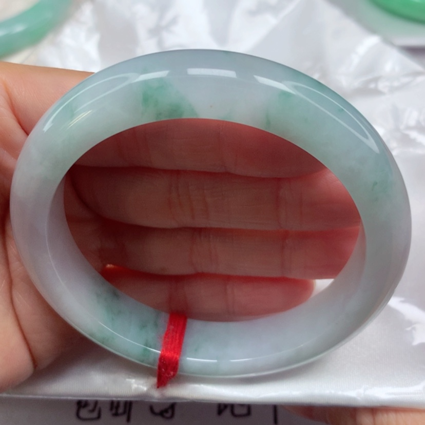 【闪购商品】翡翠手镯未镶嵌冰胶飘花手镯5859圈14号