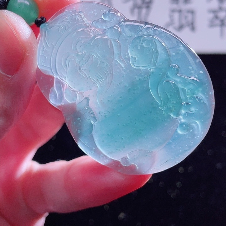 翡翠颈饰未镶嵌999999999