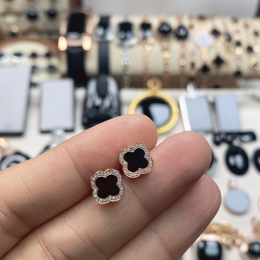 翡翠18K金镶嵌耳饰