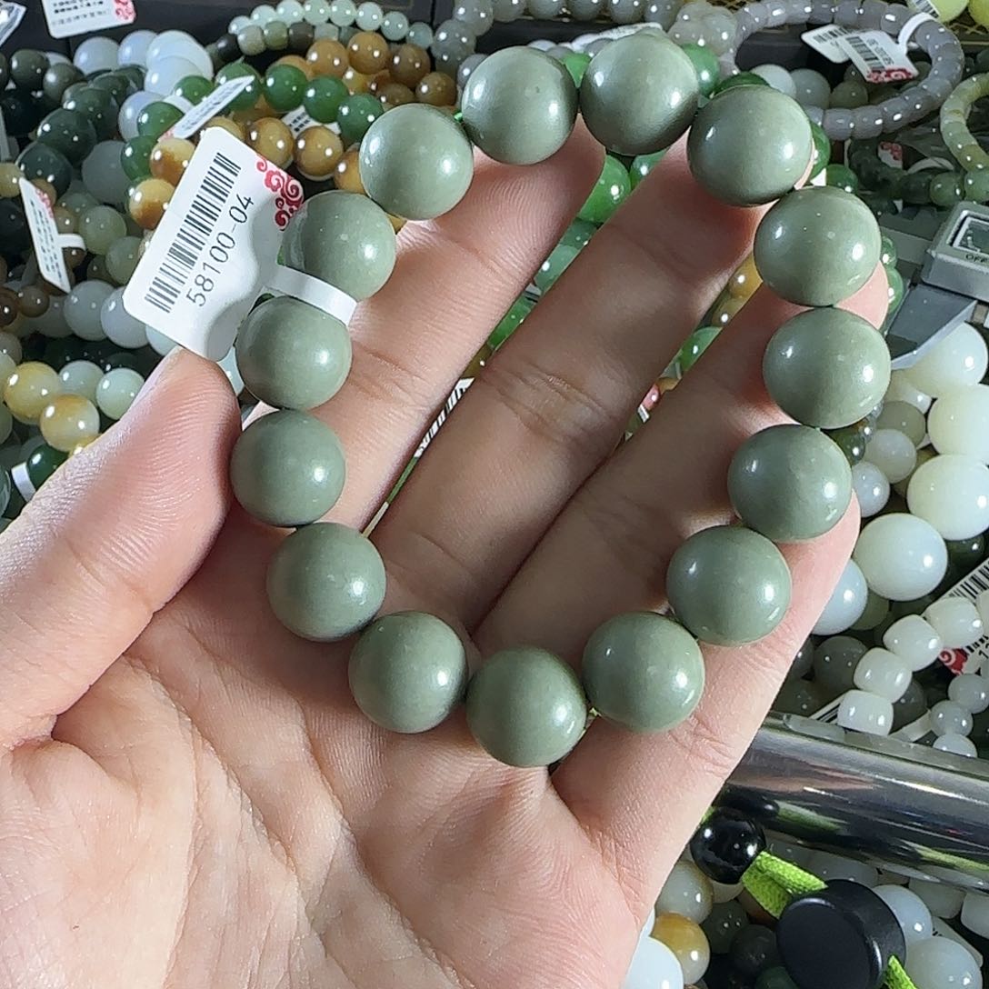 和田玉手链未镶嵌56