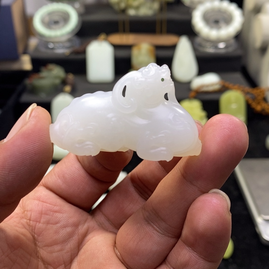 和田玉未镶嵌吊坠(不含链)