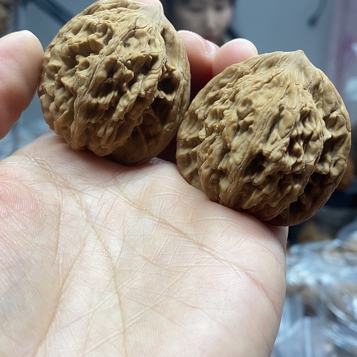 文玩核桃把件41.5虎头老树