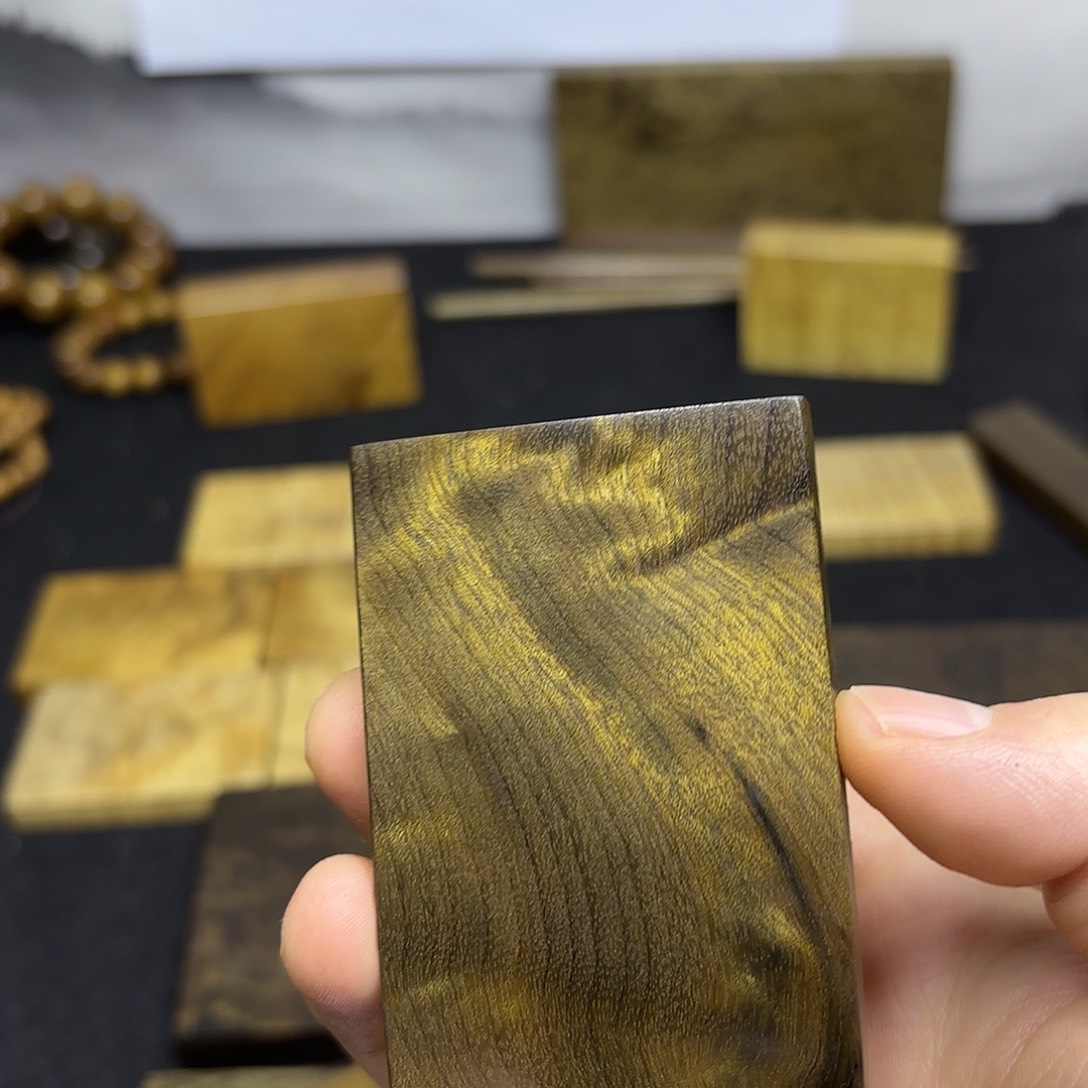 大***灰金丝楠一物一拍链接