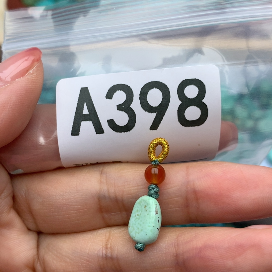 南红玛瑙未镶嵌珠宝奇石