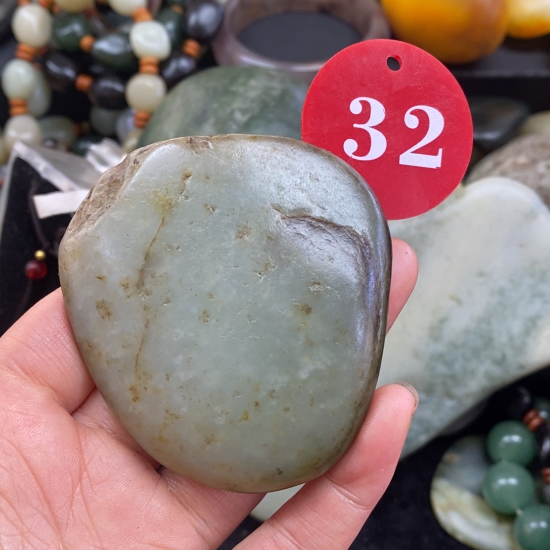 未镶嵌和田玉挂件