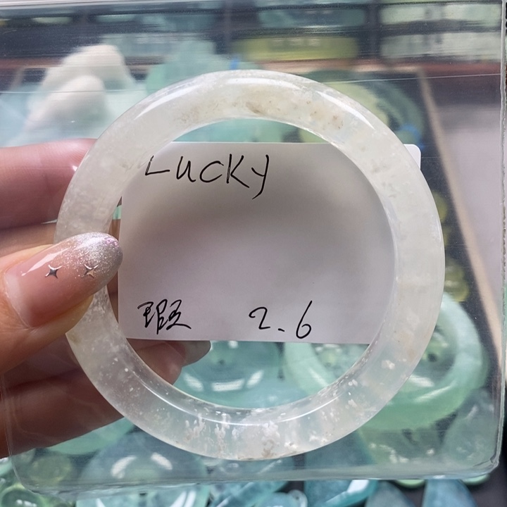 蛇纹石玉手镯未镶嵌Ｌ****～