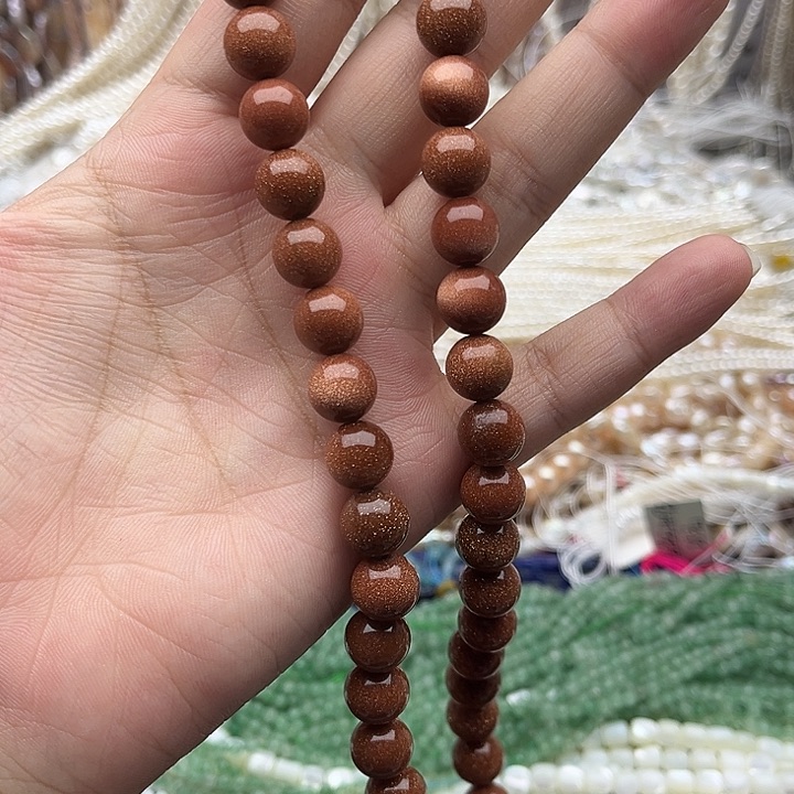 未镶嵌玛瑙/玉髓珠宝半成品一条10mm左右金沙石