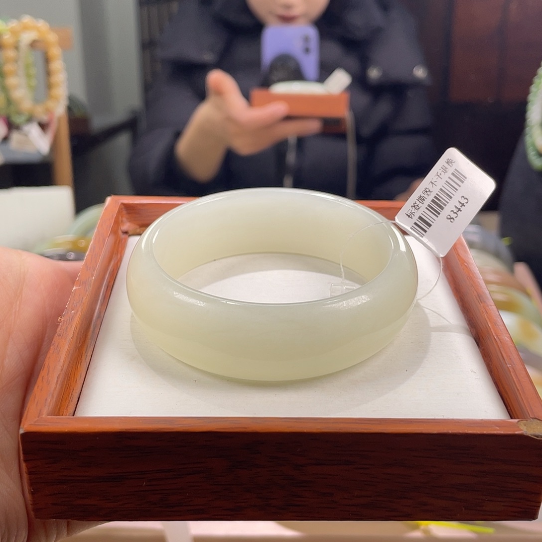 【闪购商品】和田玉未镶嵌手镯54/55