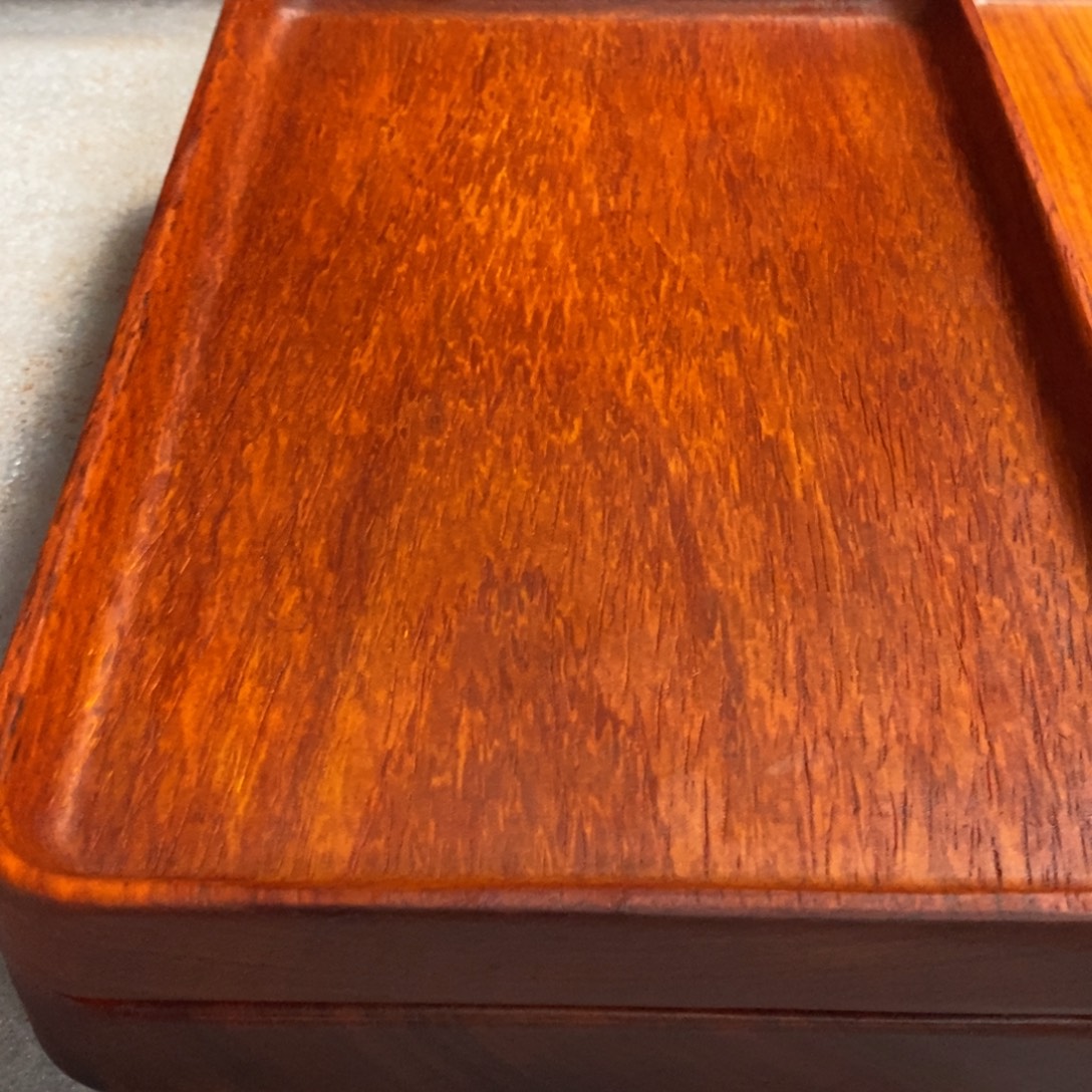 非洲紫檀（红花梨）