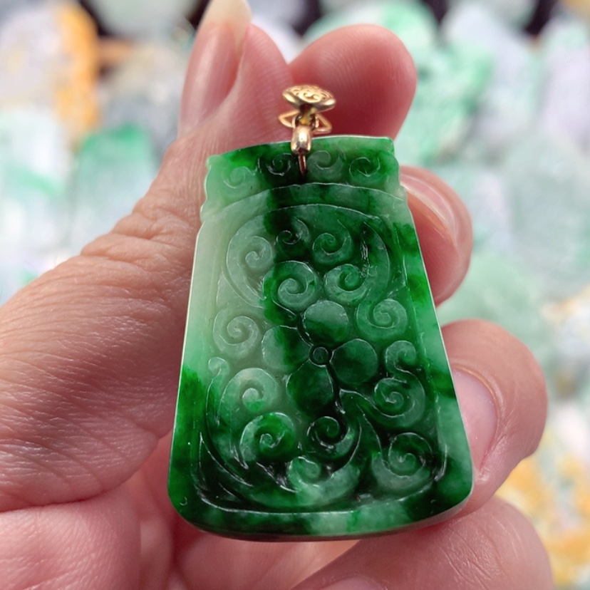 【闪购商品】翡翠吊坠(不含链)未镶嵌