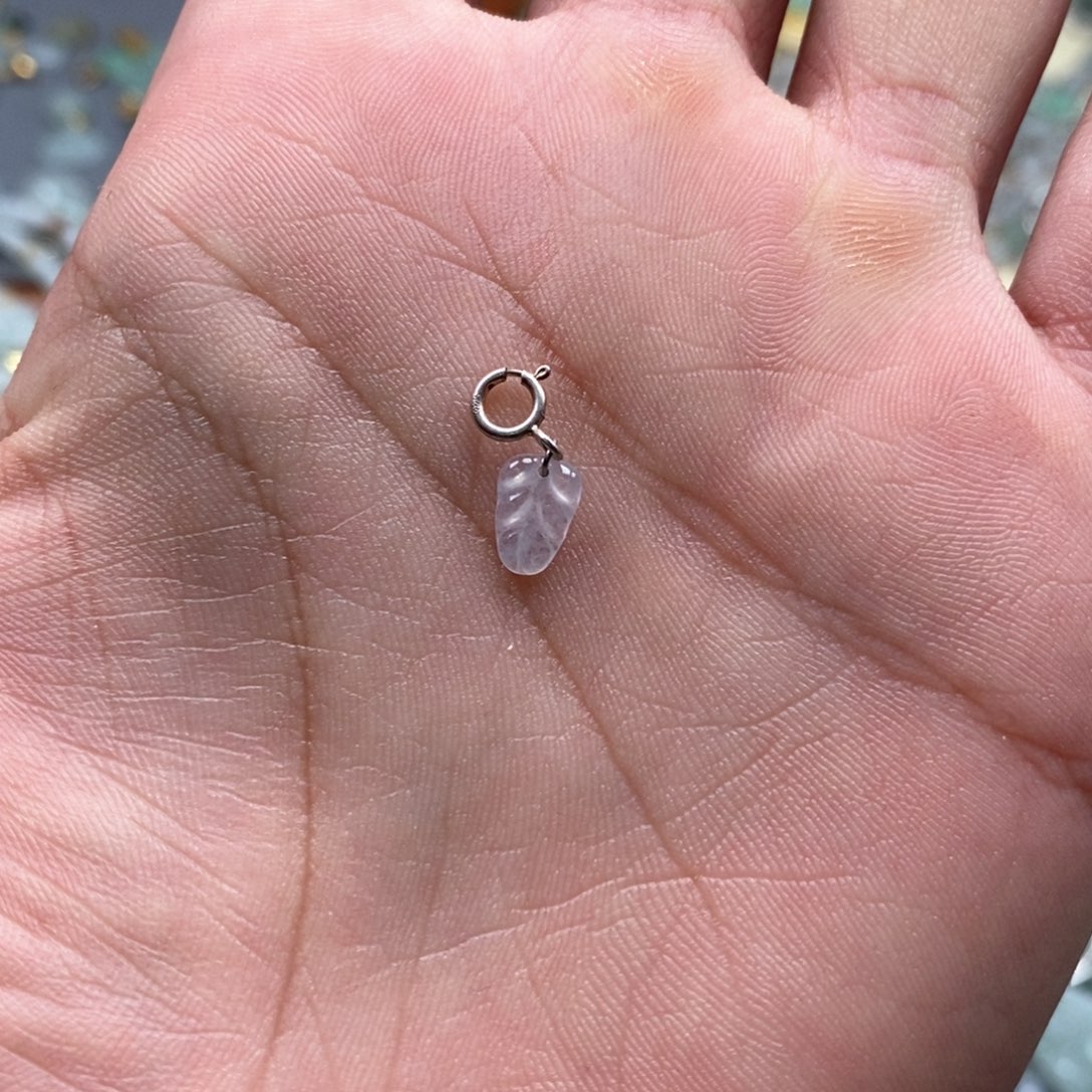 翡翠颈饰未镶嵌小*很好