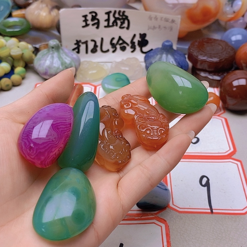 【闪购商品】未镶嵌玛瑙/玉髓珠宝半成品雪***?