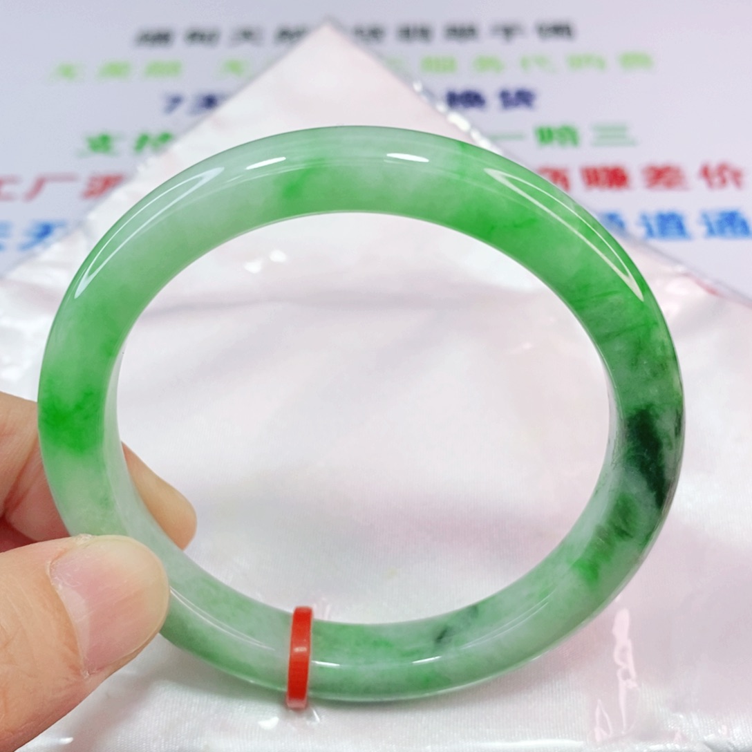 未镶嵌手镯翡翠57.8圈口正圈-捡漏