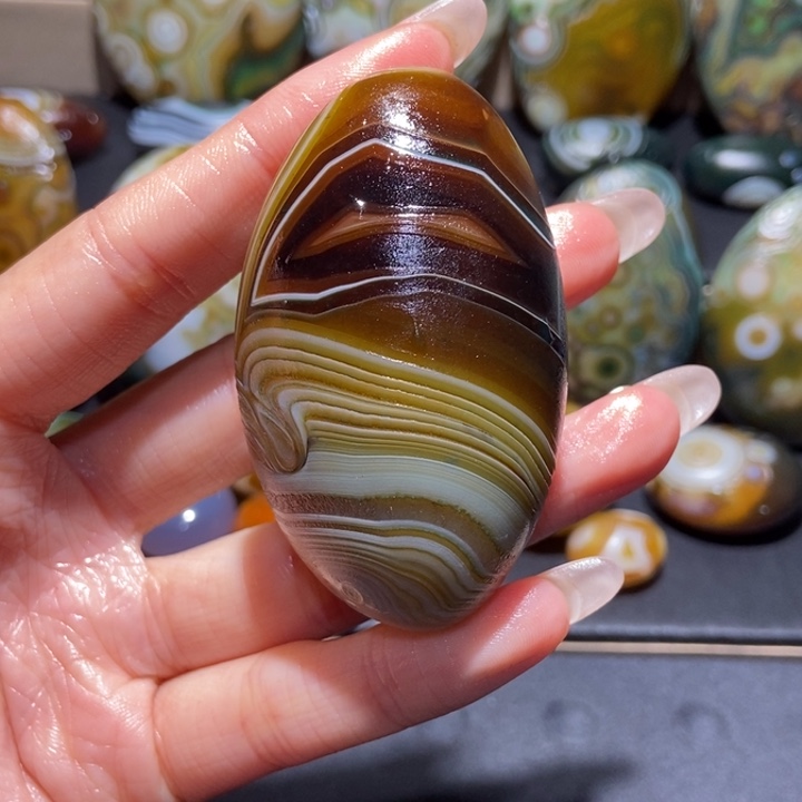 【闪购商品】未镶嵌玛瑙/玉髓珠宝奇石y