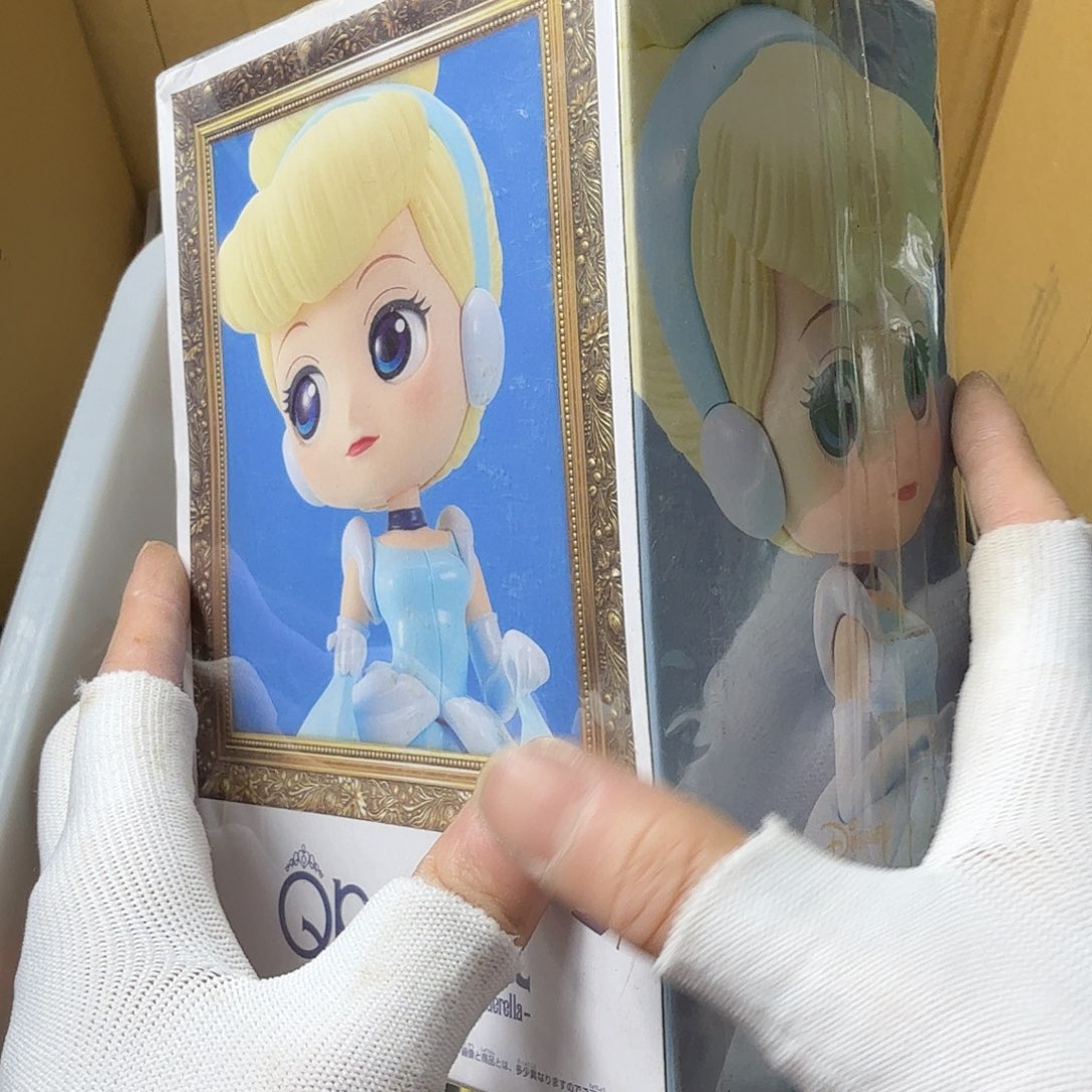 卡*其中古商品，瑕疵品，不保好坏。018